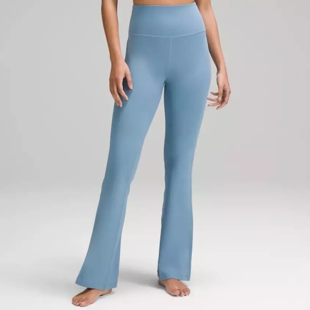 Lululemon Groove Super-High-Rise Flared Pant Nulu Utility Blue